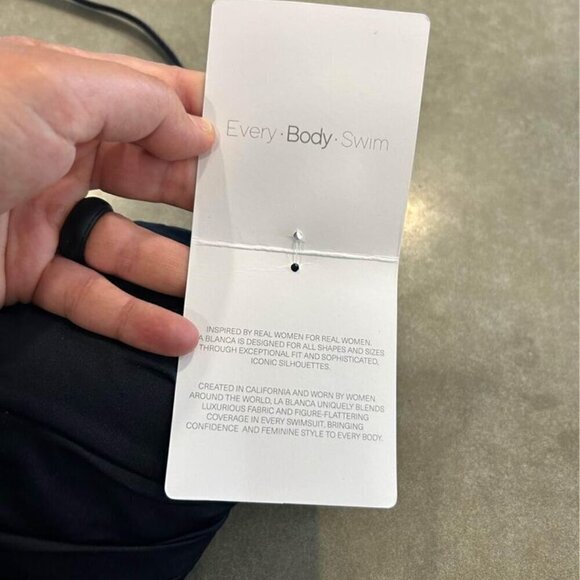 Brand New with tags! Womans swimsuit. Rouching. Adjustable. Size 12. La Blanca b - Picture 4 of 10